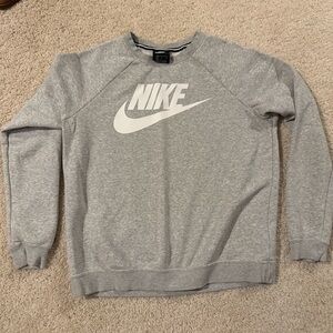 Nike women’s Gray Sweatshirt